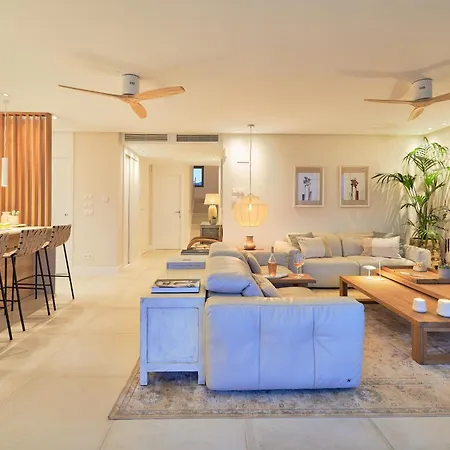 Apartment Unique