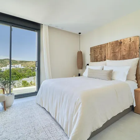 Unique Apartment