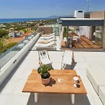 Unique Apartamento *